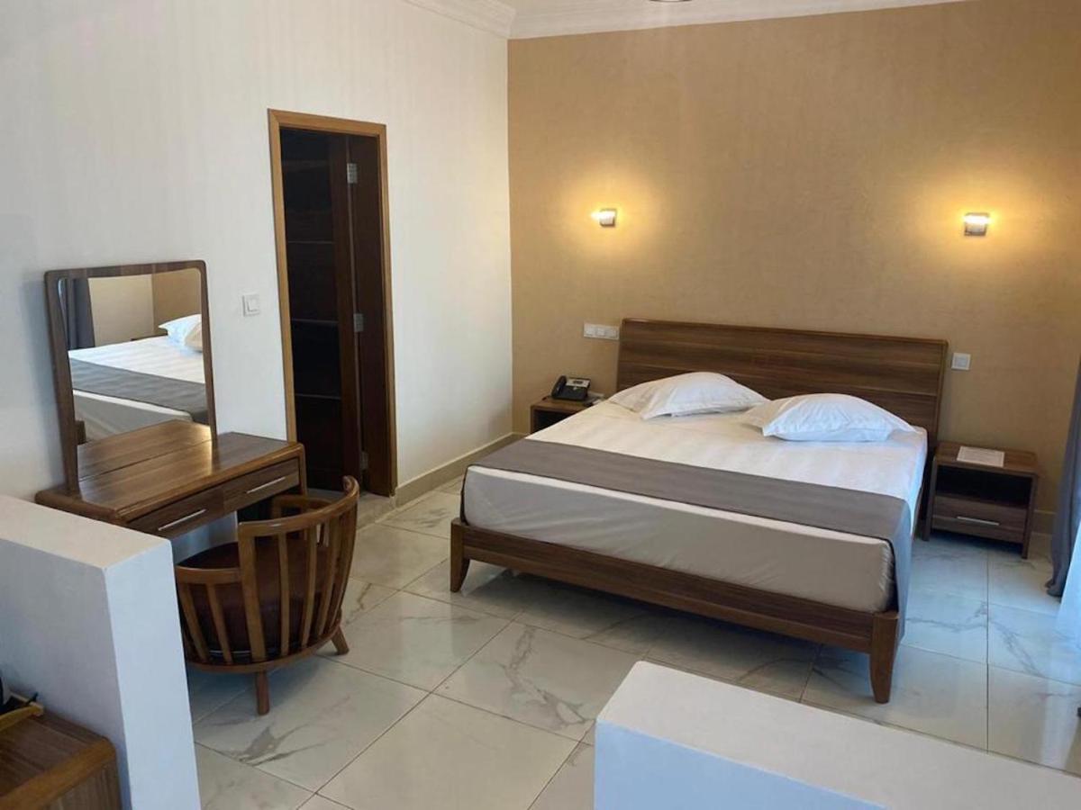 Hotel Residence La Corniche Dakar Exterior foto
